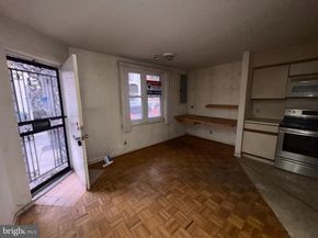 1134 South Street A, Philadelphia PA 19147