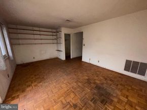 1134 South Street A, Philadelphia PA 19147