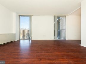 4600 S Four Mile Run Drive 623, Arlington VA 22204