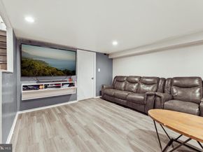 1809 Fox Chase Road, Philadelphia PA 19152