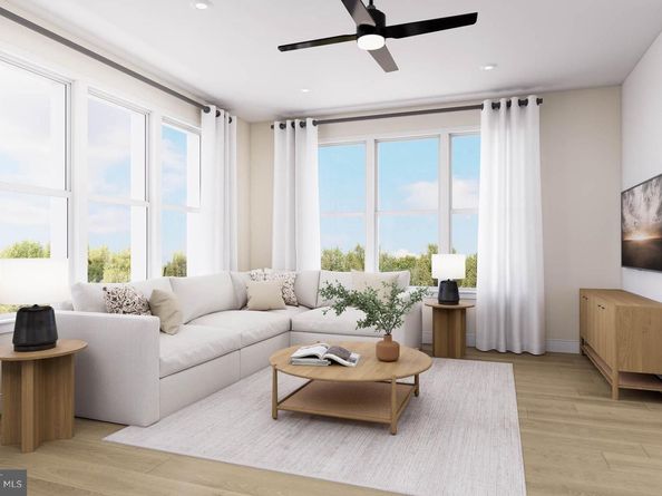 1961 Illumination Drive 7, Vienna VA 22182