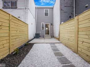 702 19TH Street NE, Washington DC 20002