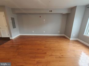 617 N 11TH Street, Philadelphia PA 19123