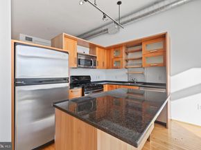 1390 V Street NW 307, Washington DC 20009