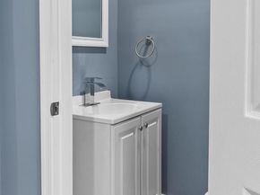 5142 Locust Street, Philadelphia PA 19139