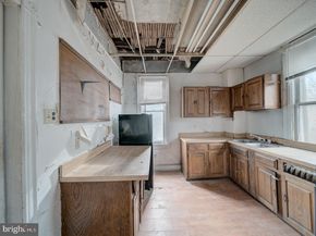 2015 Douglas Street NE, Washington DC 20018