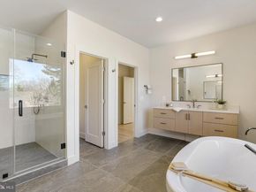 104 Dogwood Street SW, Vienna VA 22180