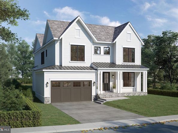 104 Dogwood Street SW, Vienna VA 22180