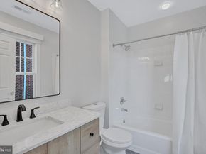 957 Powhatan Street, Alexandria VA 22314