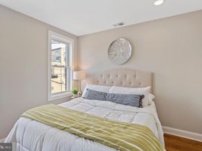 602 Fernon Street, Philadelphia PA 19148