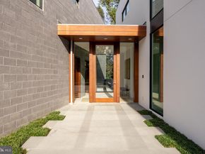 9119 Levelle Drive, Chevy Chase MD 20815