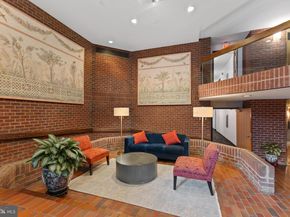 1099 22nd Street NW 601, Washington DC 20037