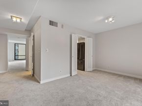 1099 22nd Street NW 601, Washington DC 20037