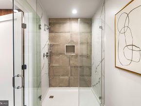 845 19TH Street NE 8, Washington DC 20002