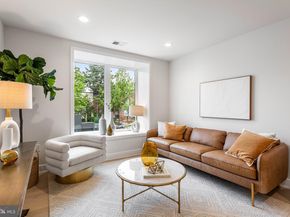 845 19TH Street NE 8, Washington DC 20002