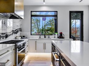 3431 14TH Street N, Arlington VA 22201