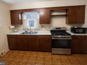 10650 Halstead Street, Philadelphia PA 19116