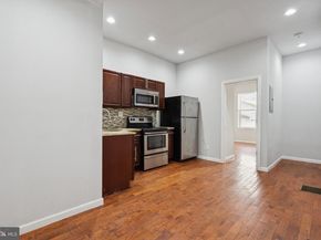 1913 W Montgomery Avenue, Philadelphia PA 19121