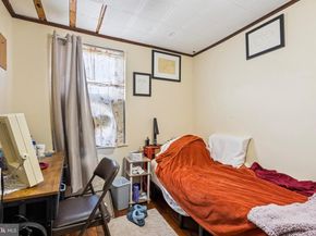 2518 Edgemont Street, Philadelphia PA 19125