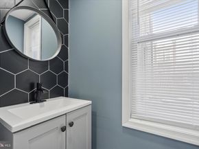 3434 Salmon Street, Philadelphia PA 19134