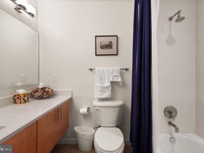 929 Florida Avenue NW 3008, Washington DC 20001
