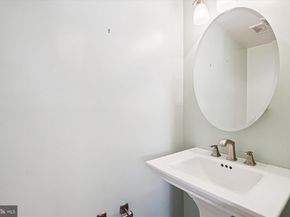 1435 N Van Dorn Street, Alexandria VA 22304