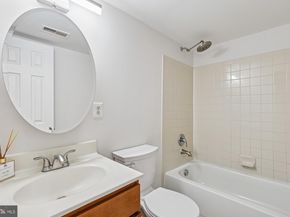 1435 N Van Dorn Street, Alexandria VA 22304