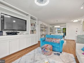 1250 4TH Street SW W107, Washington DC 20024