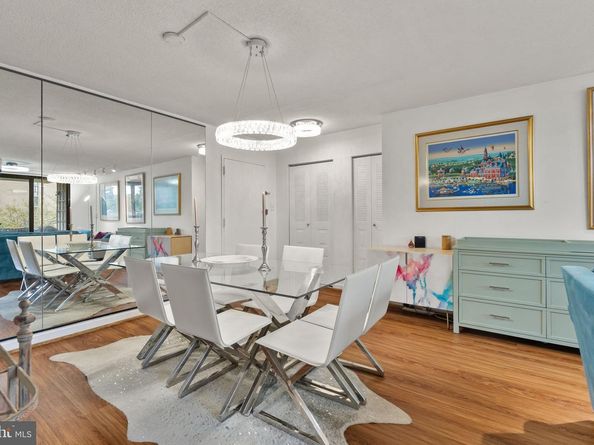 1250 4TH Street SW W107, Washington DC 20024