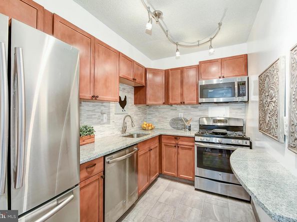 1250 4TH Street SW W107, Washington DC 20024