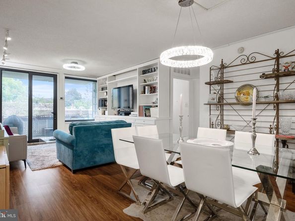 1250 4TH Street SW W107, Washington DC 20024