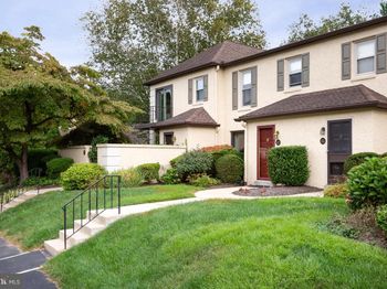 62 Parkridge Drive