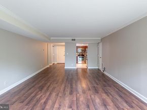 7621 Tremayne Place 210, Mclean VA 22102