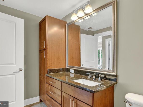 6301 Edsall Road 123, Alexandria VA 22312