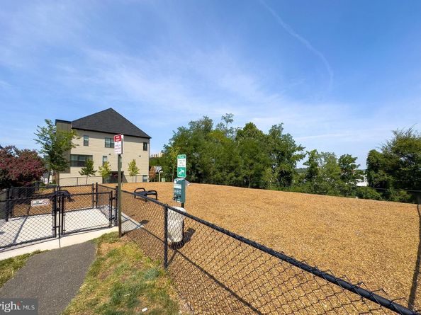 6301 Edsall Road 123, Alexandria VA 22312