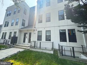 1821 I Street NE 3, Washington DC 20002