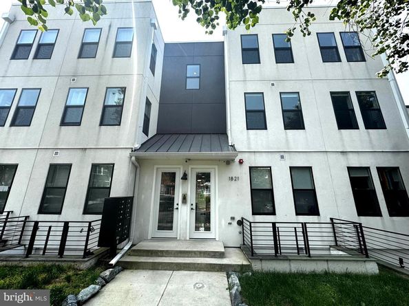 1821 I Street NE 3, Washington DC 20002