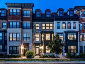 113 Pleasant Street NW 6, Vienna VA 22180