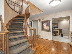 935 Edgewood Lane, Feasterville Trevose PA 19053