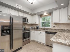 935 Edgewood Lane, Feasterville Trevose PA 19053