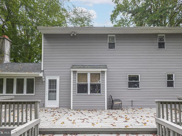 935 Edgewood Lane, Feasterville Trevose PA 19053