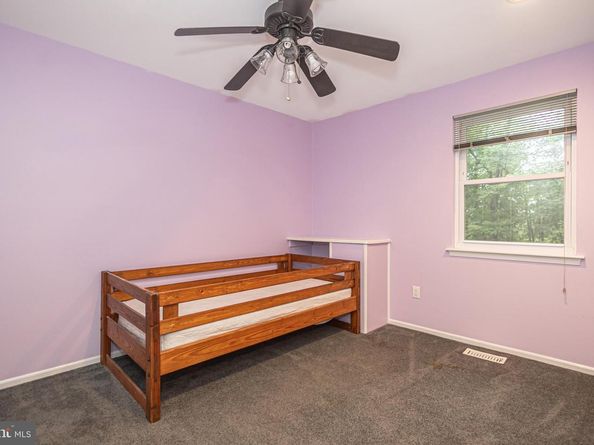 935 Edgewood Lane, Feasterville Trevose PA 19053