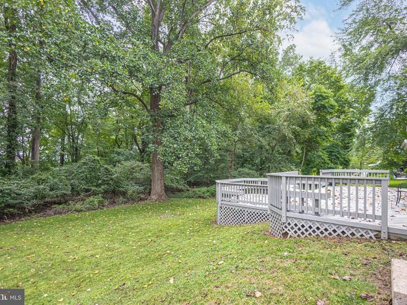 935 Edgewood Lane, Feasterville Trevose PA 19053