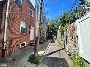708 Medina Street, Philadelphia PA 19147