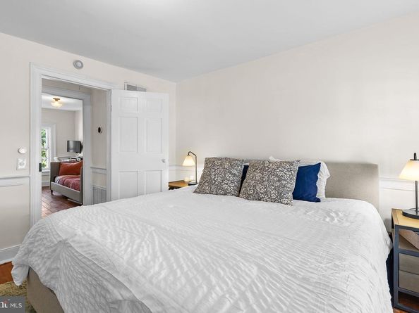 123 Duke Street, Alexandria VA 22314