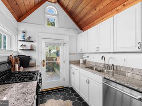 123 Duke Street, Alexandria VA 22314