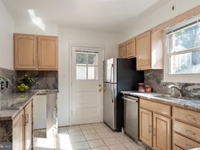 133 E Taylor Run Parkway, Alexandria VA 22314