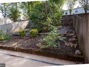 133 E Taylor Run Parkway, Alexandria VA 22314