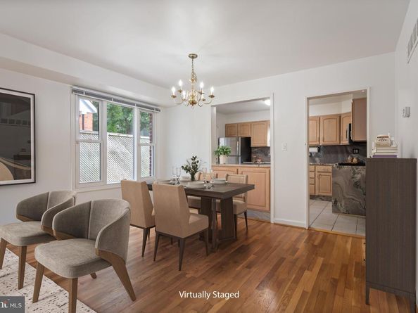 133 E Taylor Run Parkway, Alexandria VA 22314