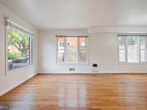 133 E Taylor Run Parkway, Alexandria VA 22314